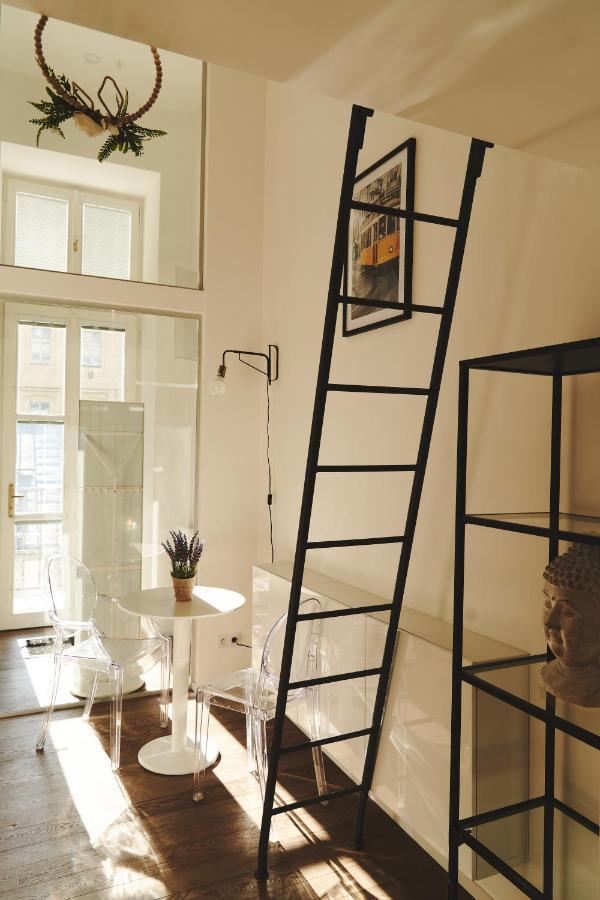 Royal Opletalova Apartment Prague Exterior photo